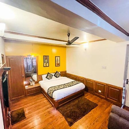 Hotel Sangeet Shimla Esterno foto